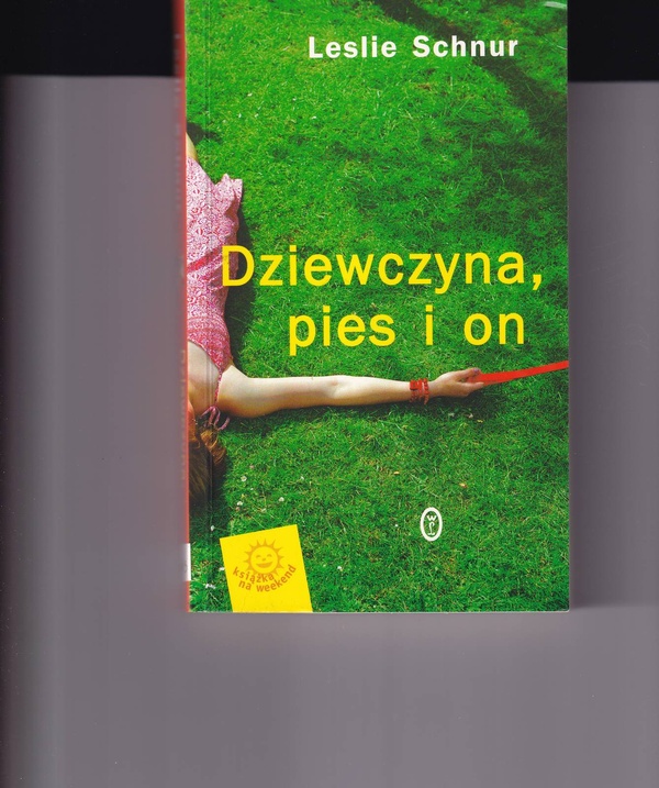 Dziewczyna, pies i on